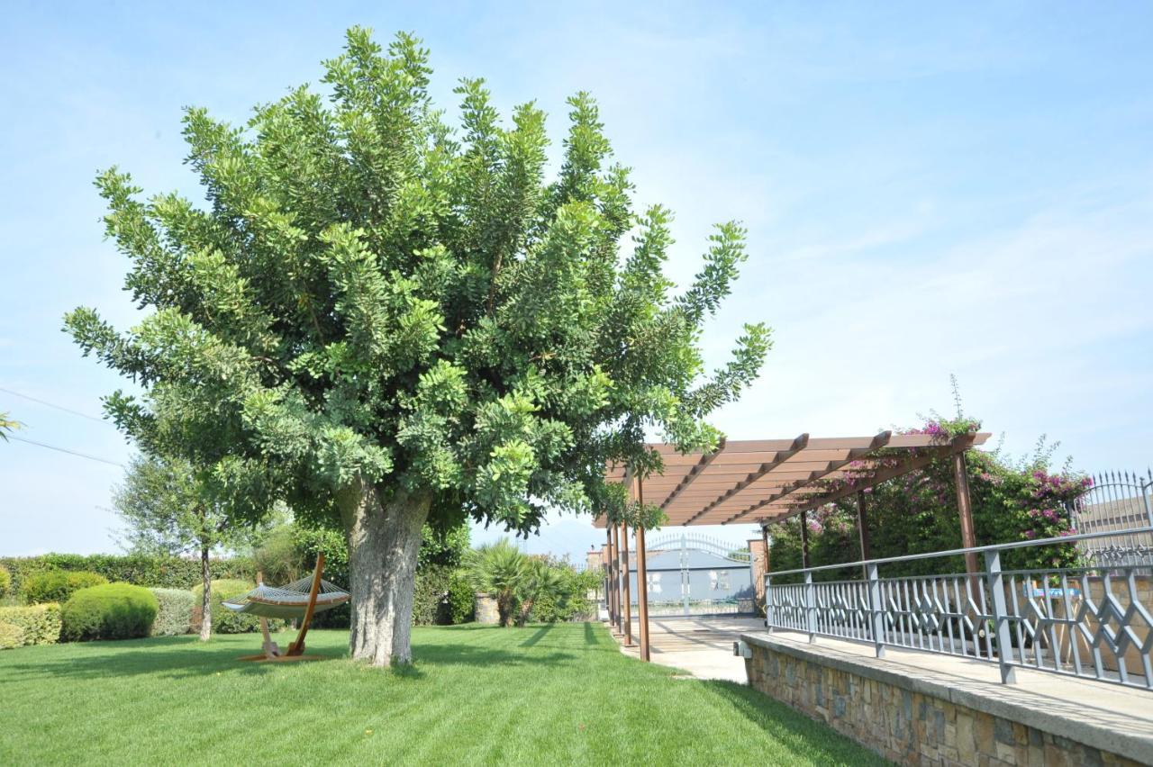 Il Giardino B&B Santa Maria La Carità Exterior foto